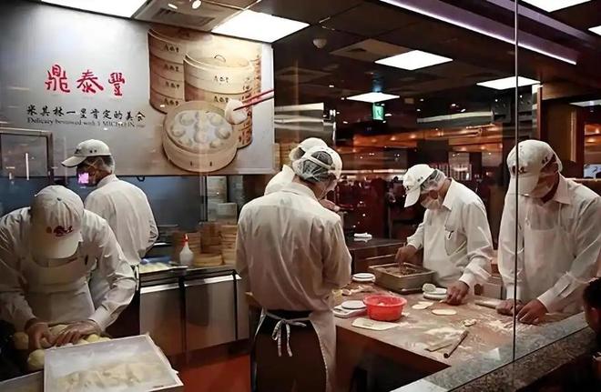 号跌落神坛曾红极一时如今仅剩14家店开元ky棋牌彻底退出！又一53年老字(图7)